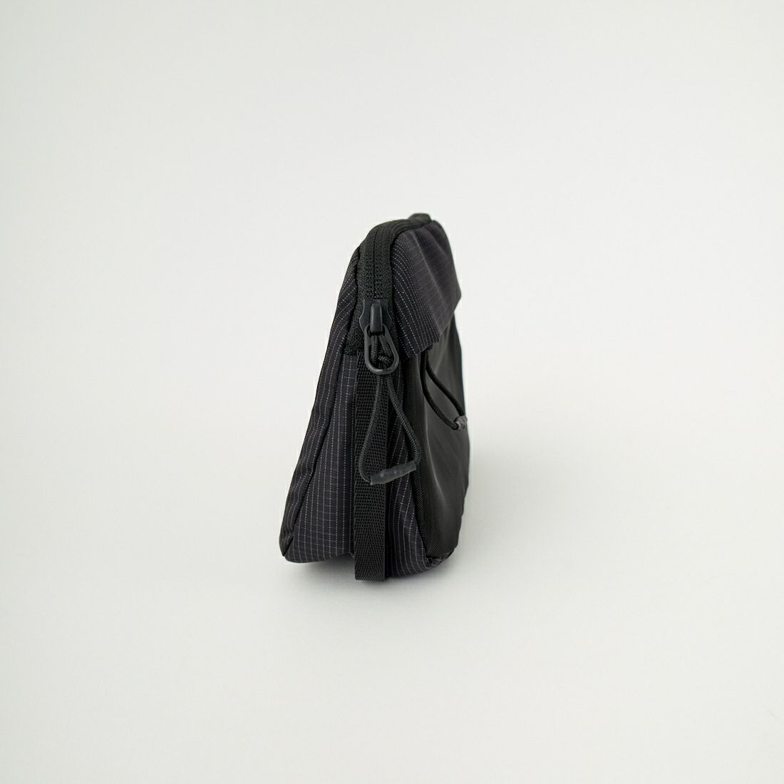 THE NORTH FACE [ザ ノースフェイス] ヘイジーポーチM [NM82458] K