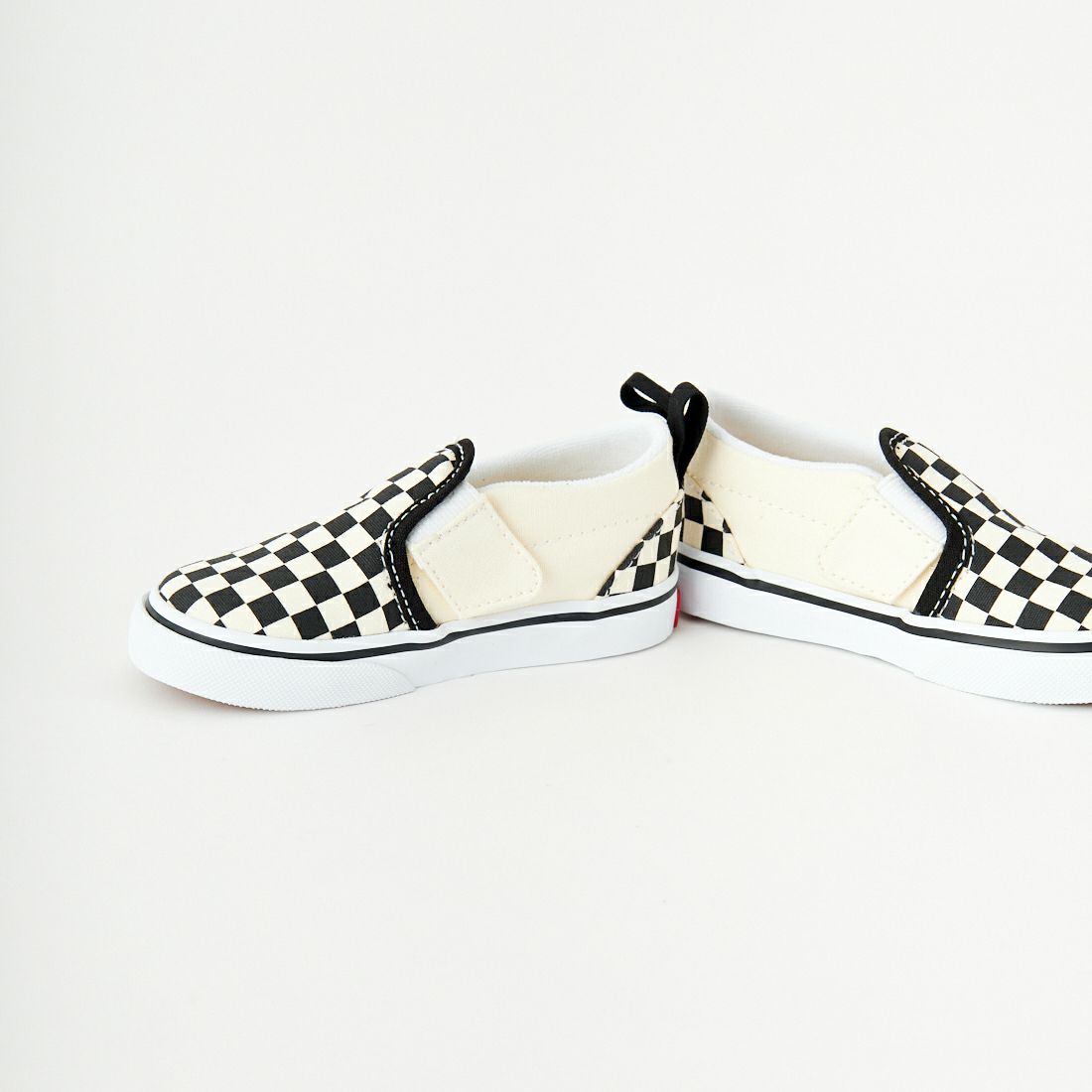VANS [バンズ] キッズ スリッポン [VN0A34885GX] BLK/WHITE