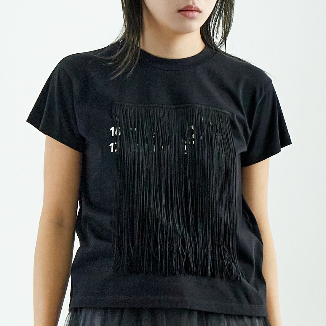 MM6 Maison Margiela [エムエムシックス メゾン マルジェラ] ショートスリーブフリンジTシャツ [S52GC0332-M20048] 900 BLACK &&モデル身長：167cm 着用サイズ：S&&