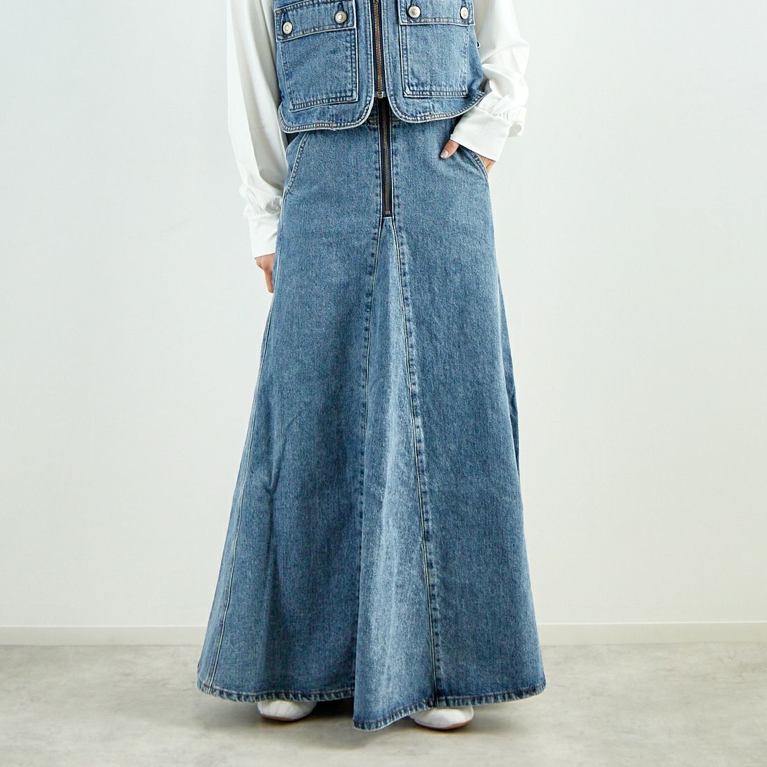 94 L.BLUE&&モデル身長：160cm 着用サイズ：S&&