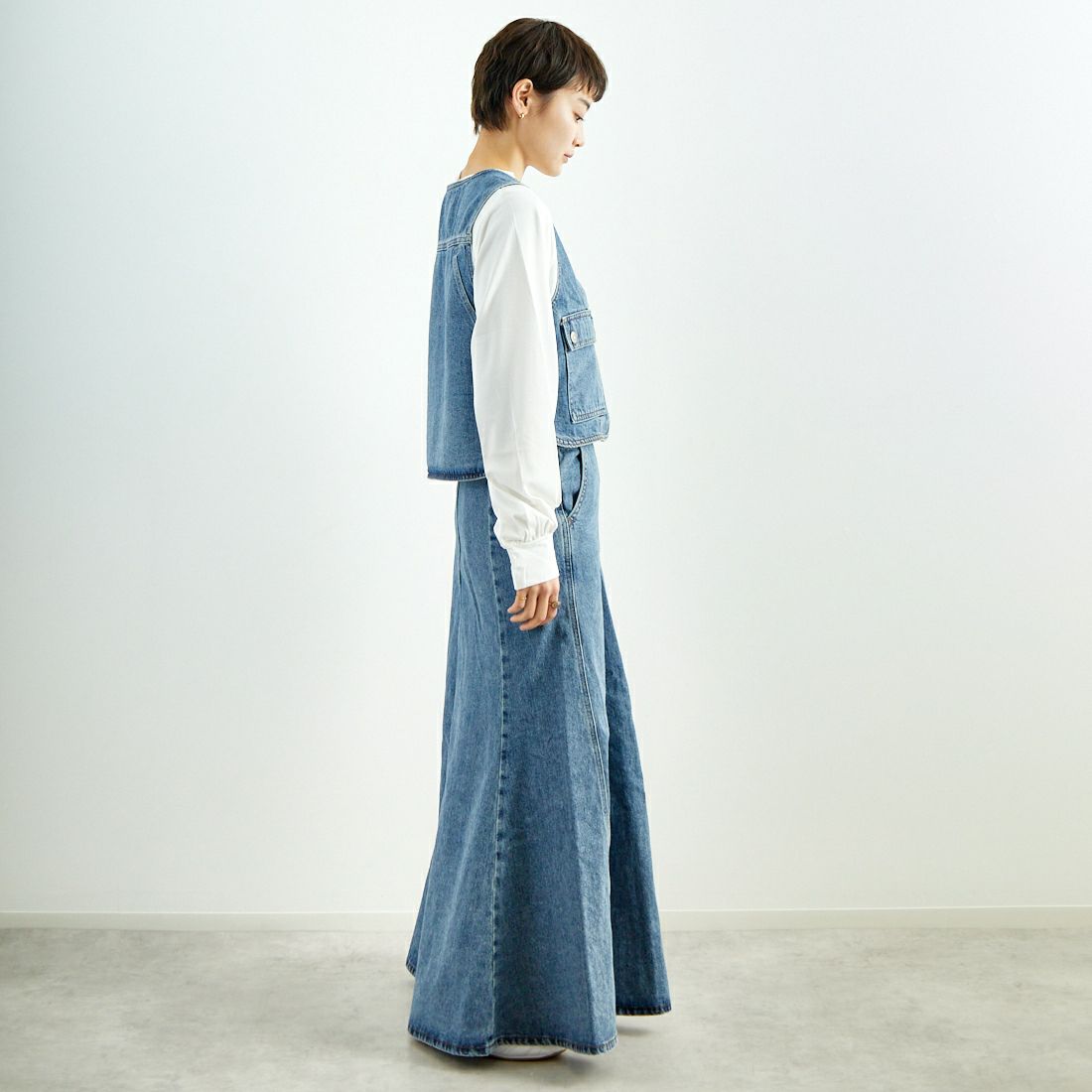 SOMETHING [サムシング] フィッシャーマンベスト [SAT004] 94 L.BLUE &&モデル身長：160cm 着用サイズ：S&&
