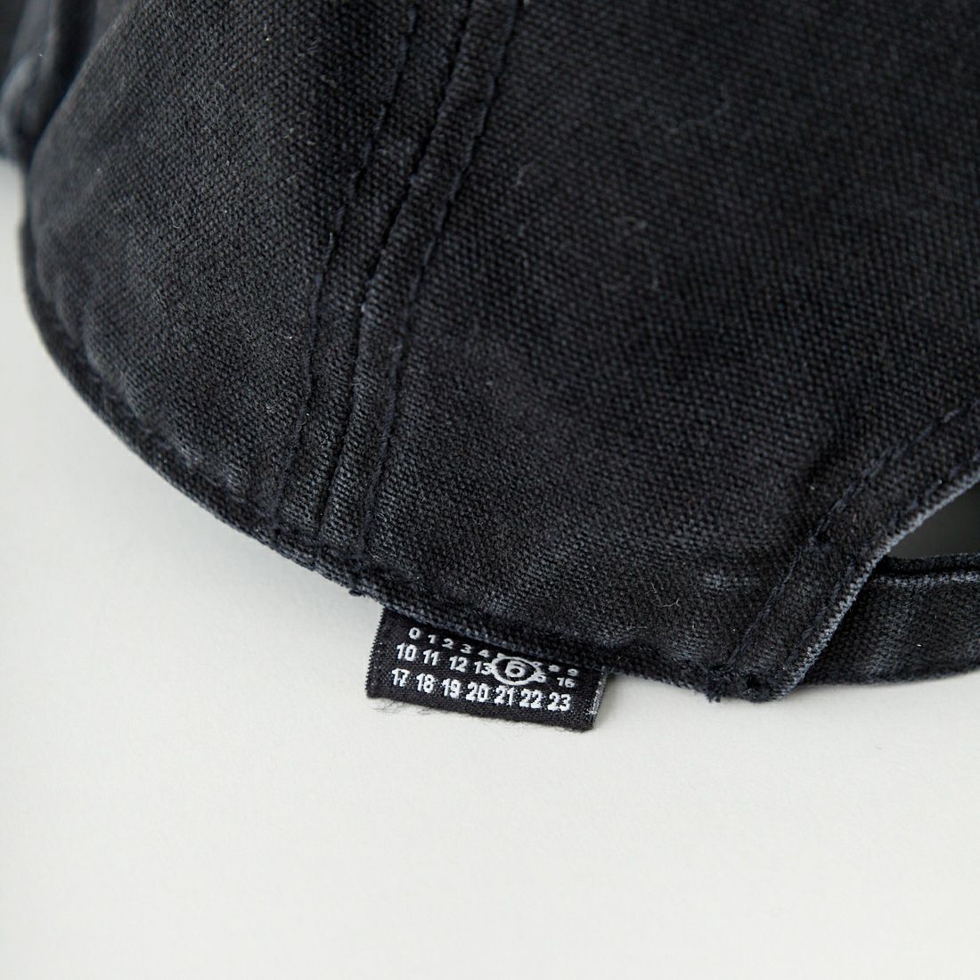 MM6 Maison Margiela [エムエムシックス メゾン マルジェラ] ベースボールキャップ [SH0TC0005-M35346] 899 W.BLAC