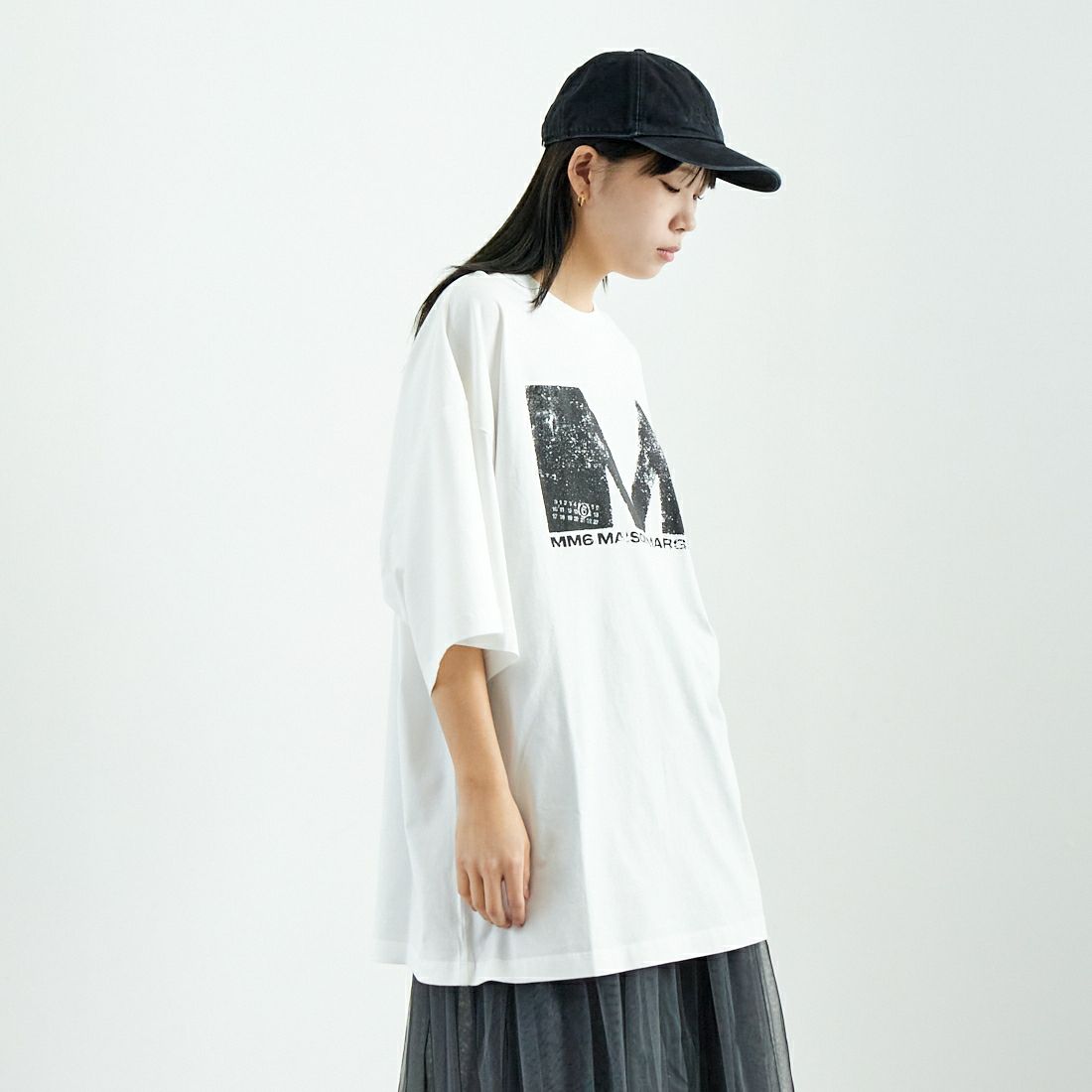 MM6 Maison Margiela [エムエムシックス メゾン マルジェラ] オーバーサイズTシャツ [S52GC0342-S24312] 101 OFF WH &&モデル身長：167cm 着用サイズ：S&&