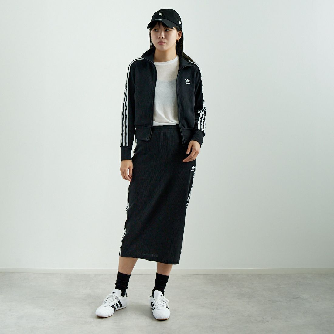 adidas Originals [アディダス オリジナルス] ニットスカート [JUJ62] IY7279 &&モデル身長：167cm 着用サイズ：M&&