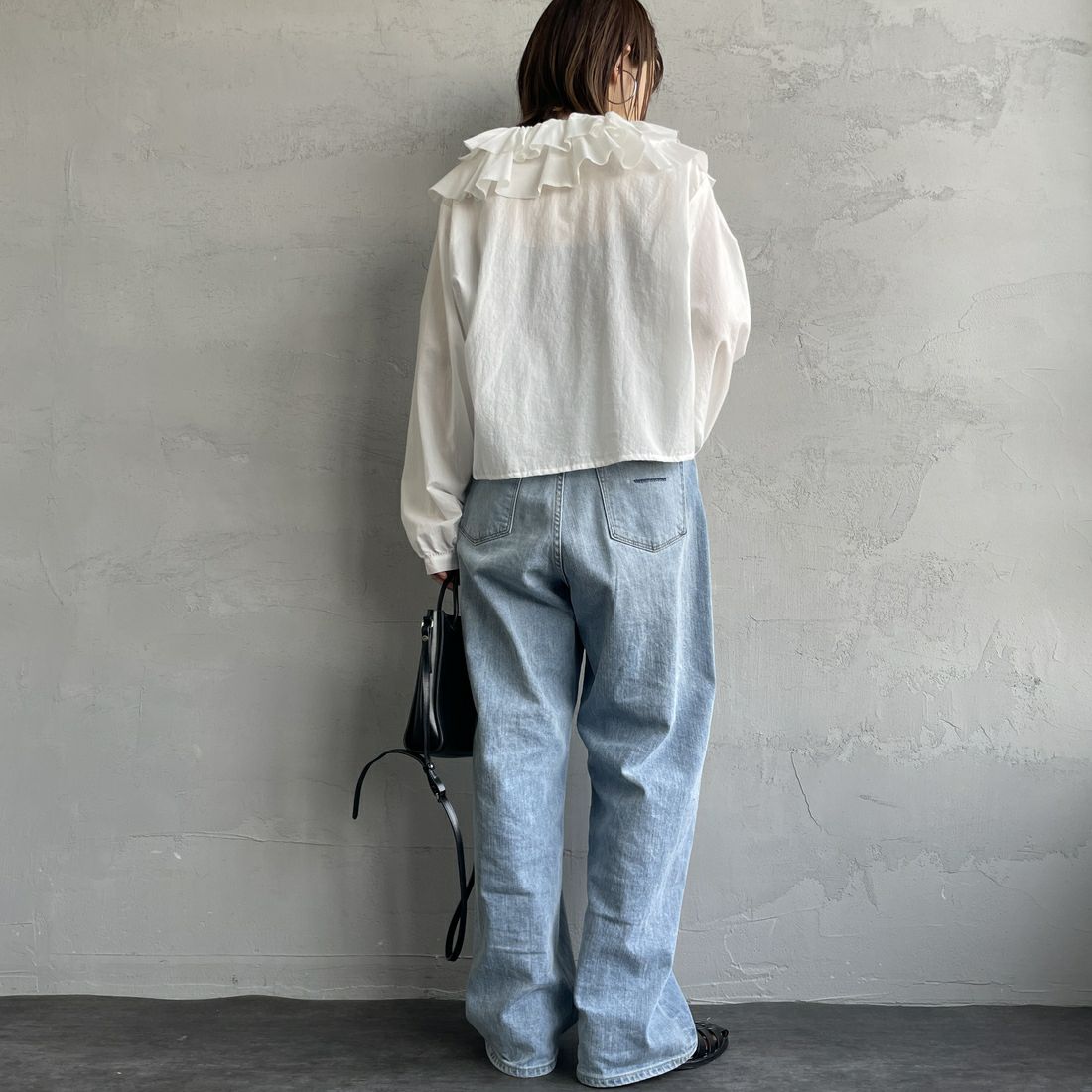 mizuiro ind [ミズイロインド] コットンローン ダブルフリルカラーシャツ [1-230106] 11 O.WHITE&&モデル身長：158cm 着用サイズ：F&&