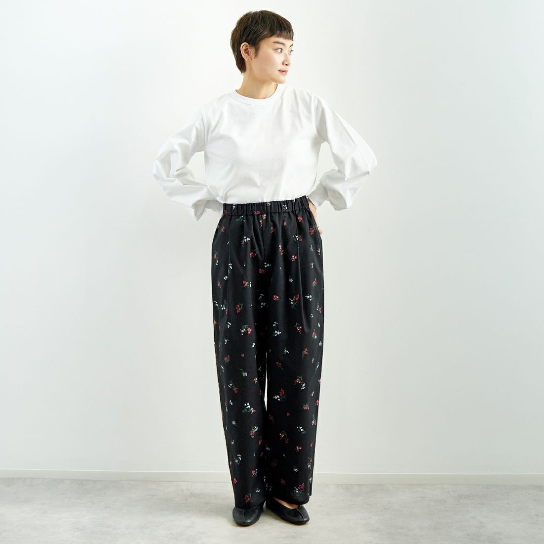 mizuiro ind [ミズイロインド] パフスリーブロングTシャツ [1-210069] 10 WHITE &&モデル身長：160cm 着用サイズ：F&&