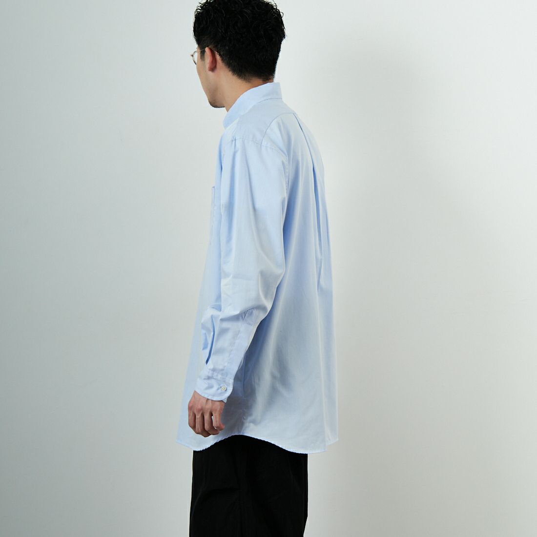INDIVIDUALIZED SHIRTS [インディビジュアライズド シャツ] 別注 ボタンダウンシャツ [IDS2000001-JF] I21BTO-D &&モデル身長：168cm 着用サイズ：16&&