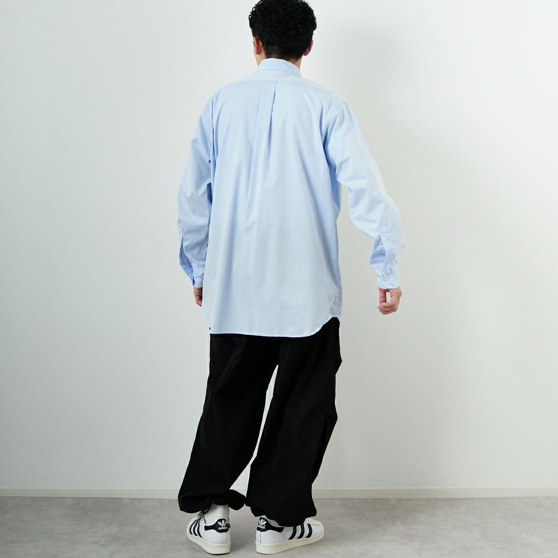 INDIVIDUALIZED SHIRTS [インディビジュアライズド シャツ] 別注 ボタンダウンシャツ [IDS2000001-JF] I21BTO-D &&モデル身長：168cm 着用サイズ：16&&