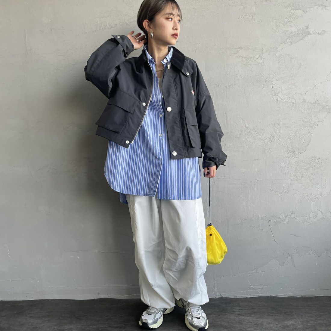 DANTON [ダントン] ナイロンショートジャケット [DT-A0645NTF] CHARCOAL &&モデル身長：150cm 着用サイズ：38&&