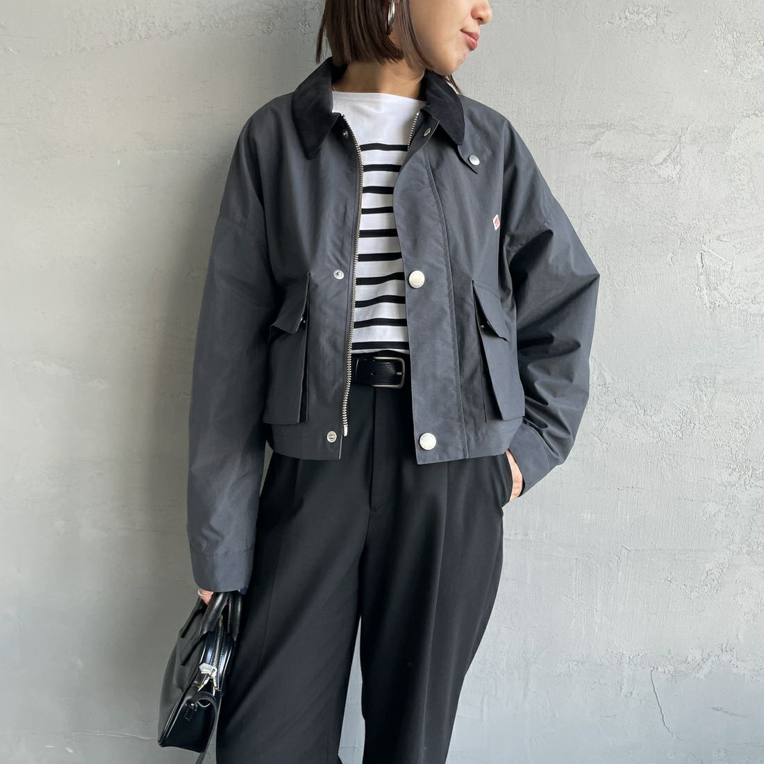 DANTON [ダントン] ナイロンショートジャケット [DT-A0645NTF] CHARCOAL &&モデル身長：159cm 着用サイズ：38&&