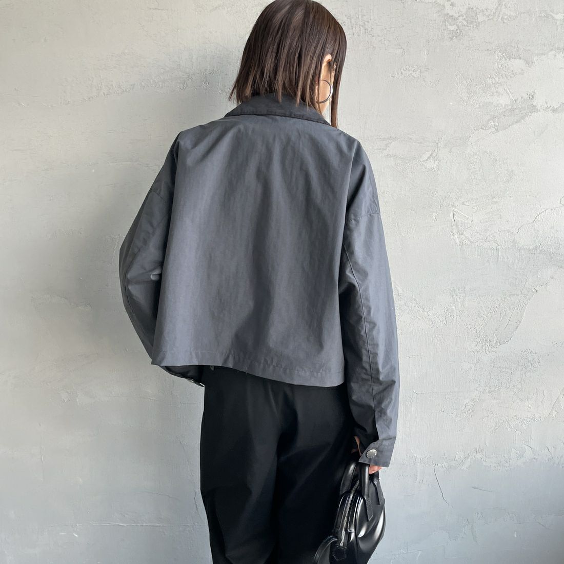 DANTON [ダントン] ナイロンショートジャケット [DT-A0645NTF] CHARCOAL &&モデル身長：159cm 着用サイズ：38&&