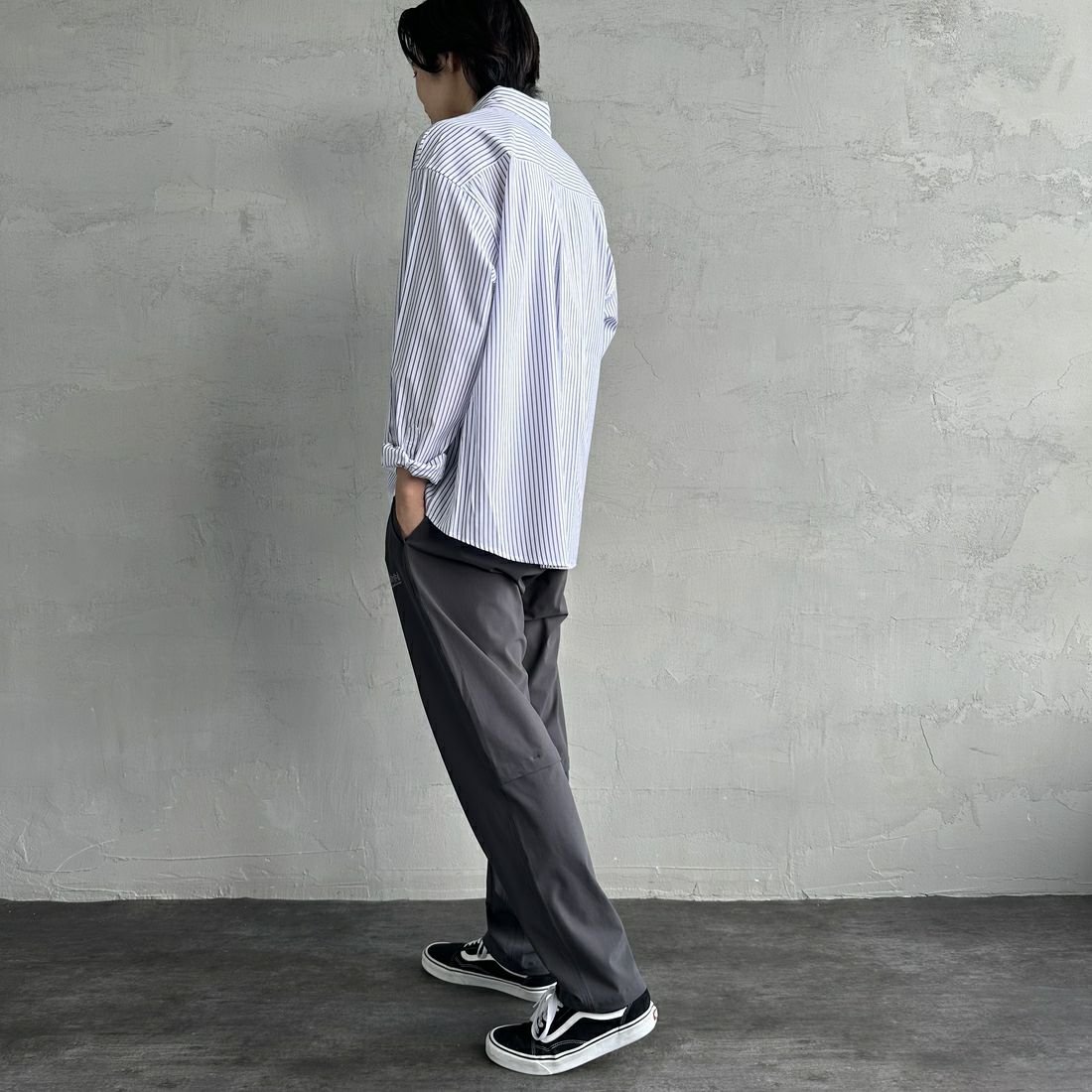 MANHATTAN PORTAGE [マンハッタンポーテージ] 別注 4WAYストレッチ イージーパンツ [25SSMP-IN61-JF] CHARCOAL &&モデル身長：179cm 着用サイズ：L&&
