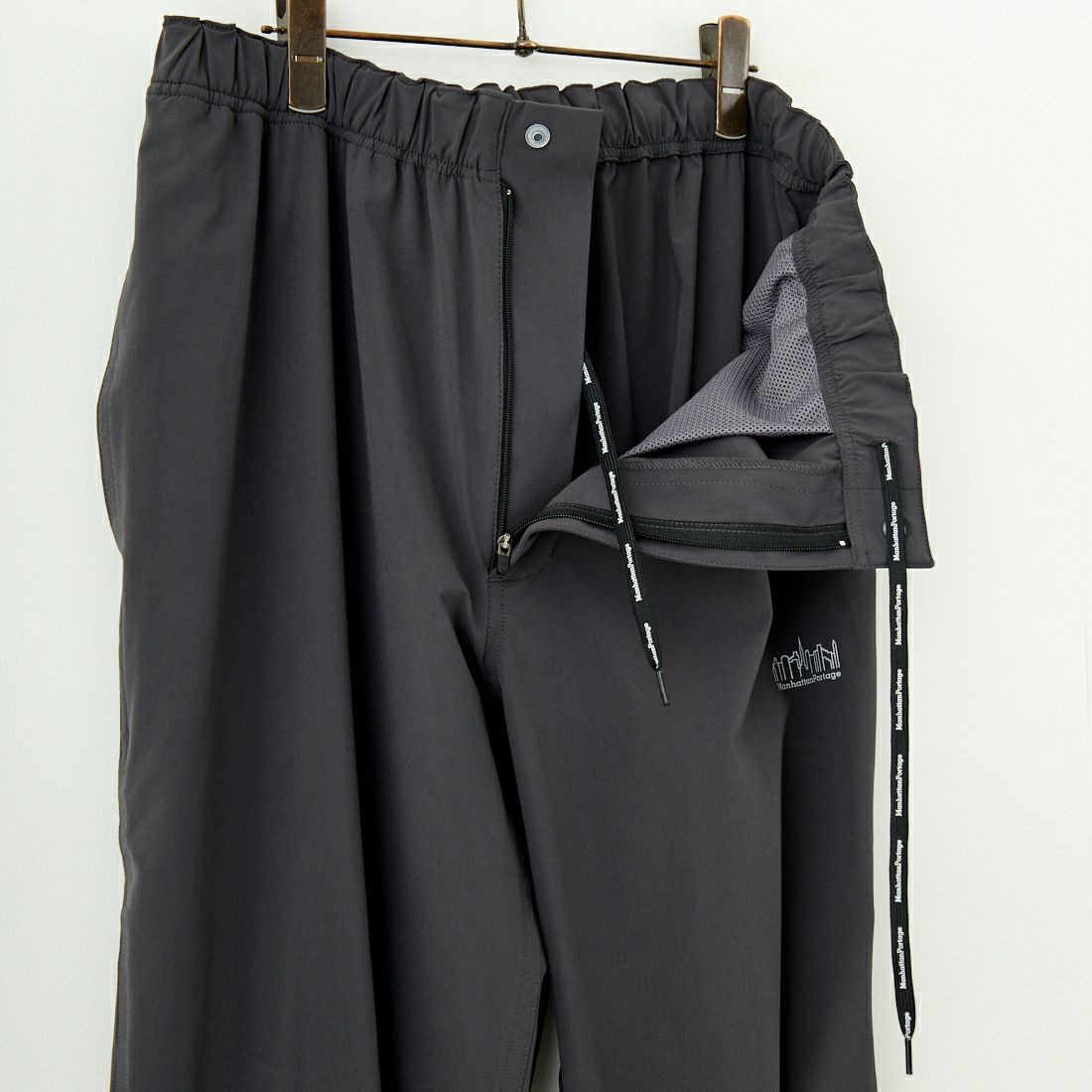 MANHATTAN PORTAGE [マンハッタンポーテージ] 別注 4WAYストレッチ イージーパンツ [25SSMP-IN61-JF] CHARCOAL