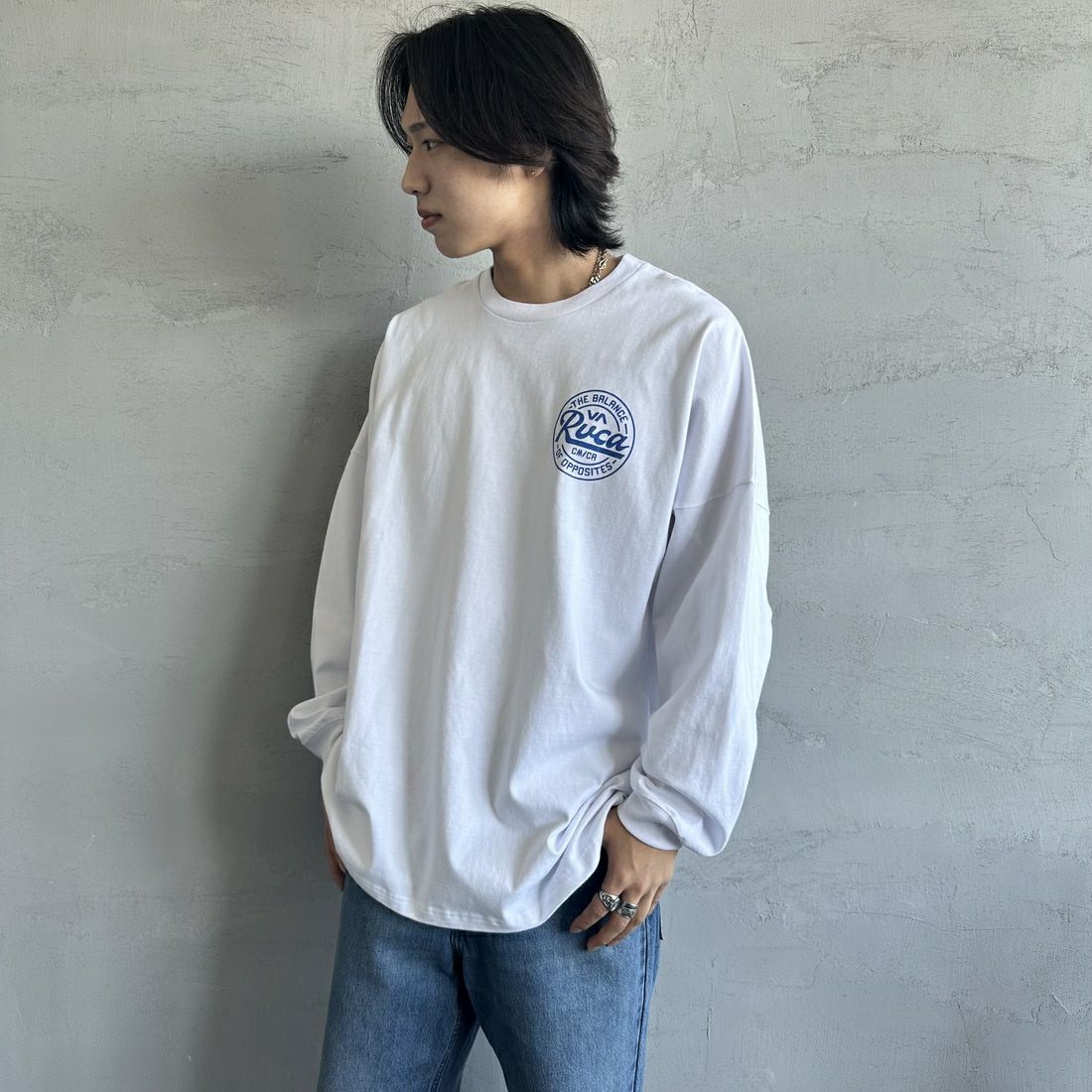 RVCA [ルーカ] クリプトシールド ロングスリーブTシャツ [BF041-152] WHT &&モデル身長：179cm 着用サイズ：XL&&