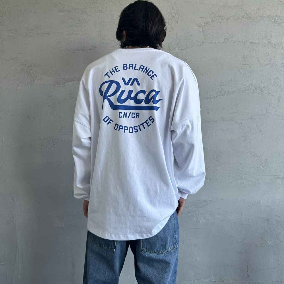 RVCA [ルーカ] クリプトシールド ロングスリーブTシャツ [BF041-152] WHT &&モデル身長：179cm 着用サイズ：XL&&