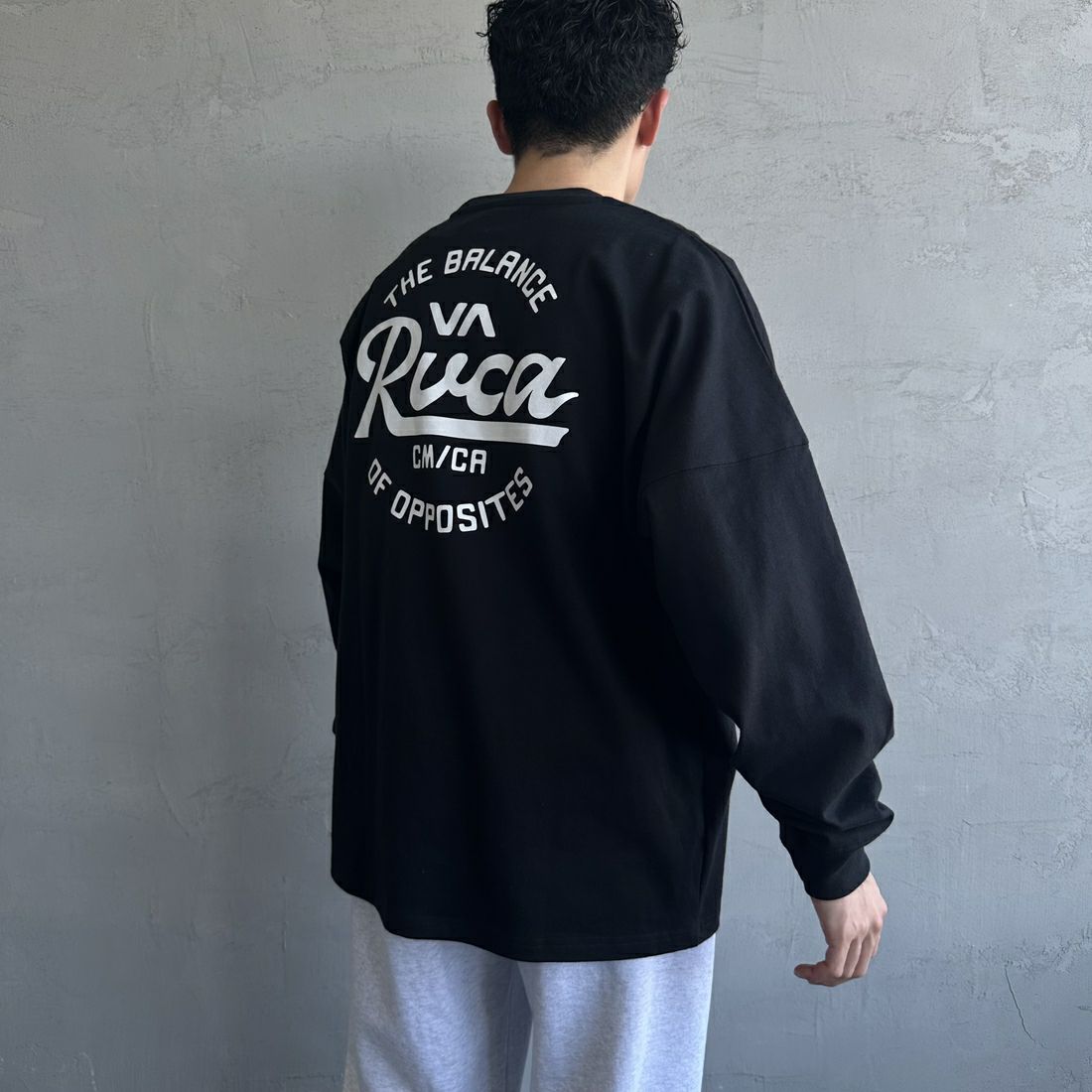 RVCA [ルーカ] クリプトシールド ロングスリーブTシャツ [BF041-152] BLK &&モデル身長：168cm 着用サイズ：M&&