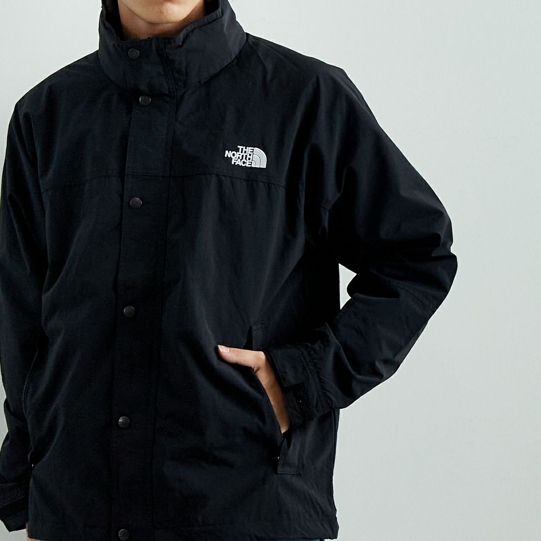 THE NORTH FACE [ザ ノースフェイス] ハイドレナウィンドジャケット [NP22550] K &&モデル身長：179cm 着用サイズ：L&&
