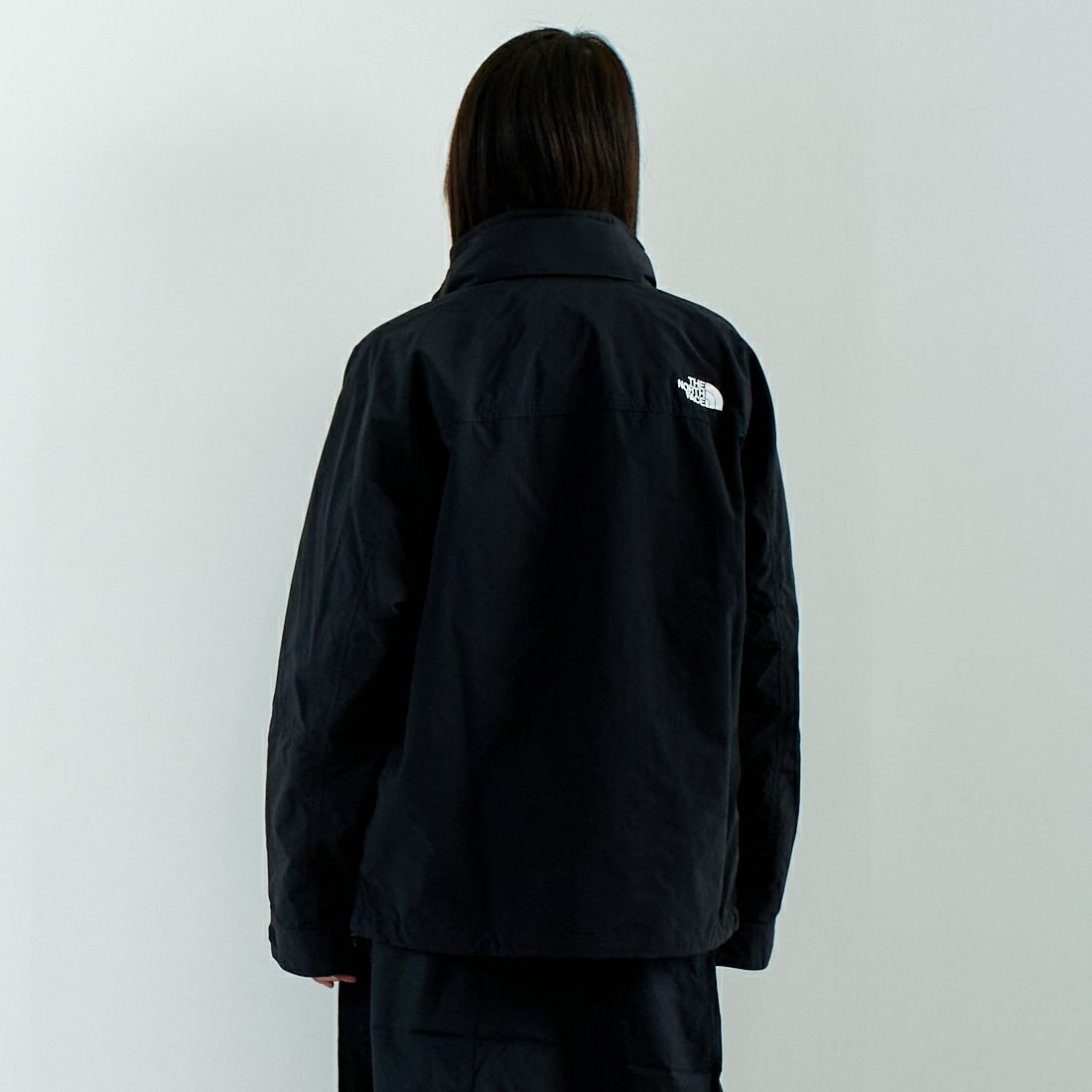 THE NORTH FACE [ザ ノースフェイス] ハイドレナウィンドジャケット [NP22550] K &&モデル身長：167cm 着用サイズ：S&&