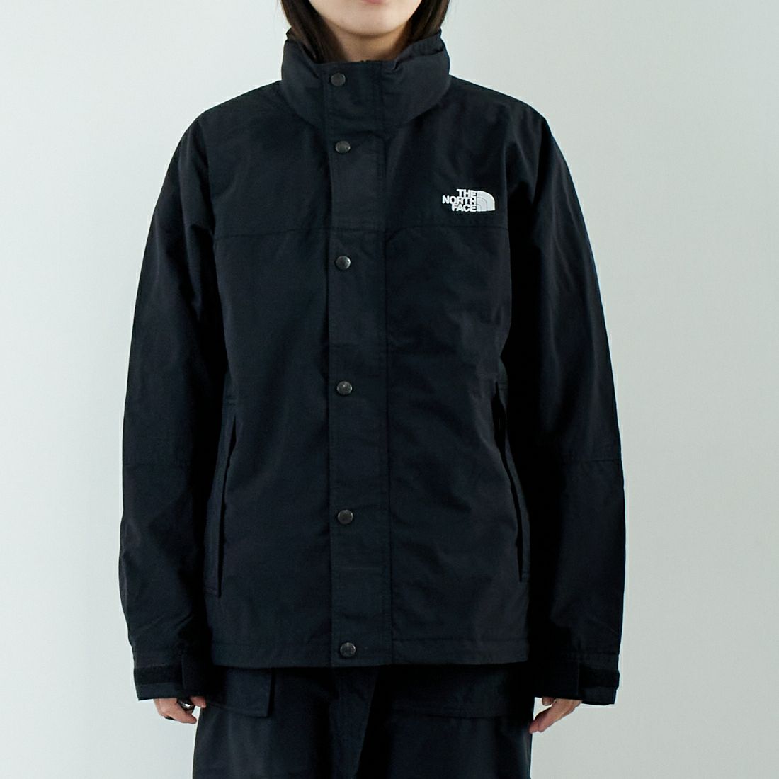 THE NORTH FACE [ザ ノースフェイス] ハイドレナウィンドジャケット [NP22550] K &&モデル身長：167cm 着用サイズ：S&&