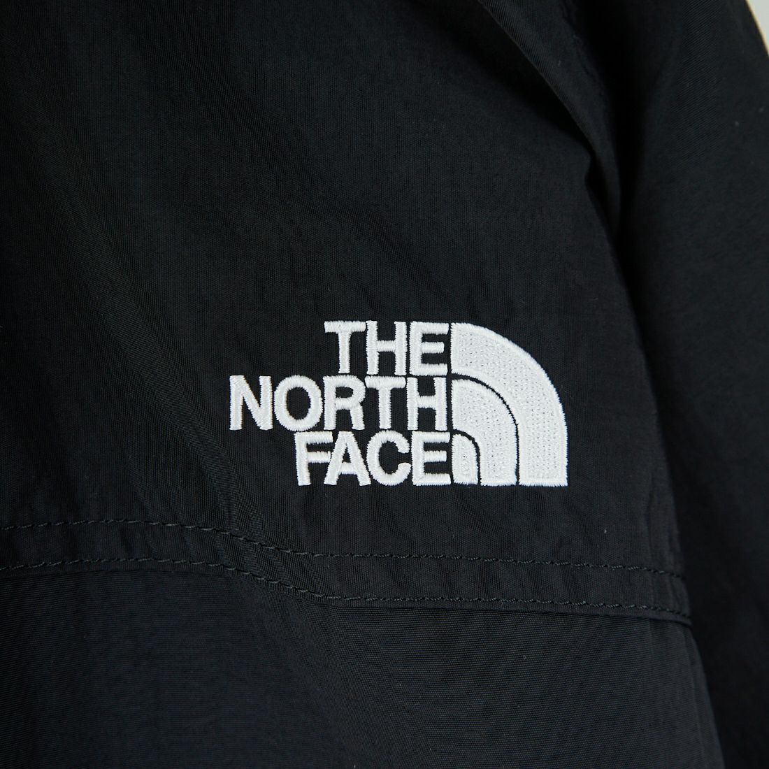 THE NORTH FACE [ザ ノースフェイス] ハイドレナウィンドジャケット [NP22550] K