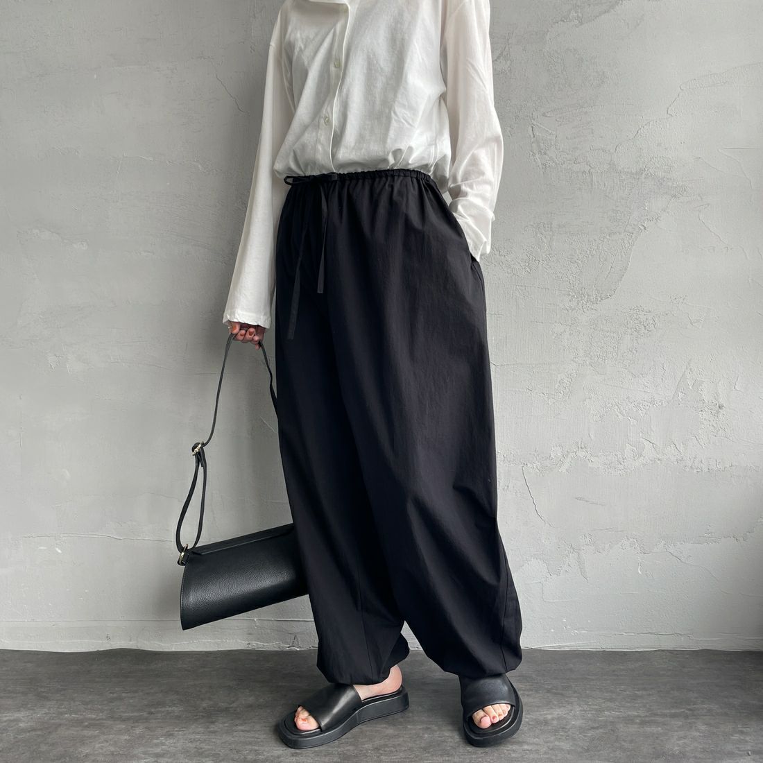 99 BLACK&&モデル身長：160cm 着用サイズ：F&&