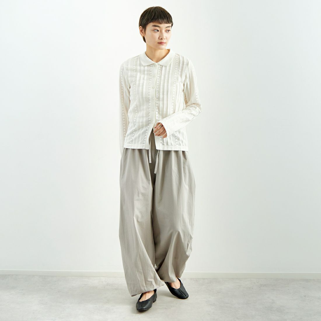 mizuiro ind [ミズイロインド] コクーンドローストリングパンツ [1-260085] 91 GRAY &&モデル身長：160cm 着用サイズ：F&&