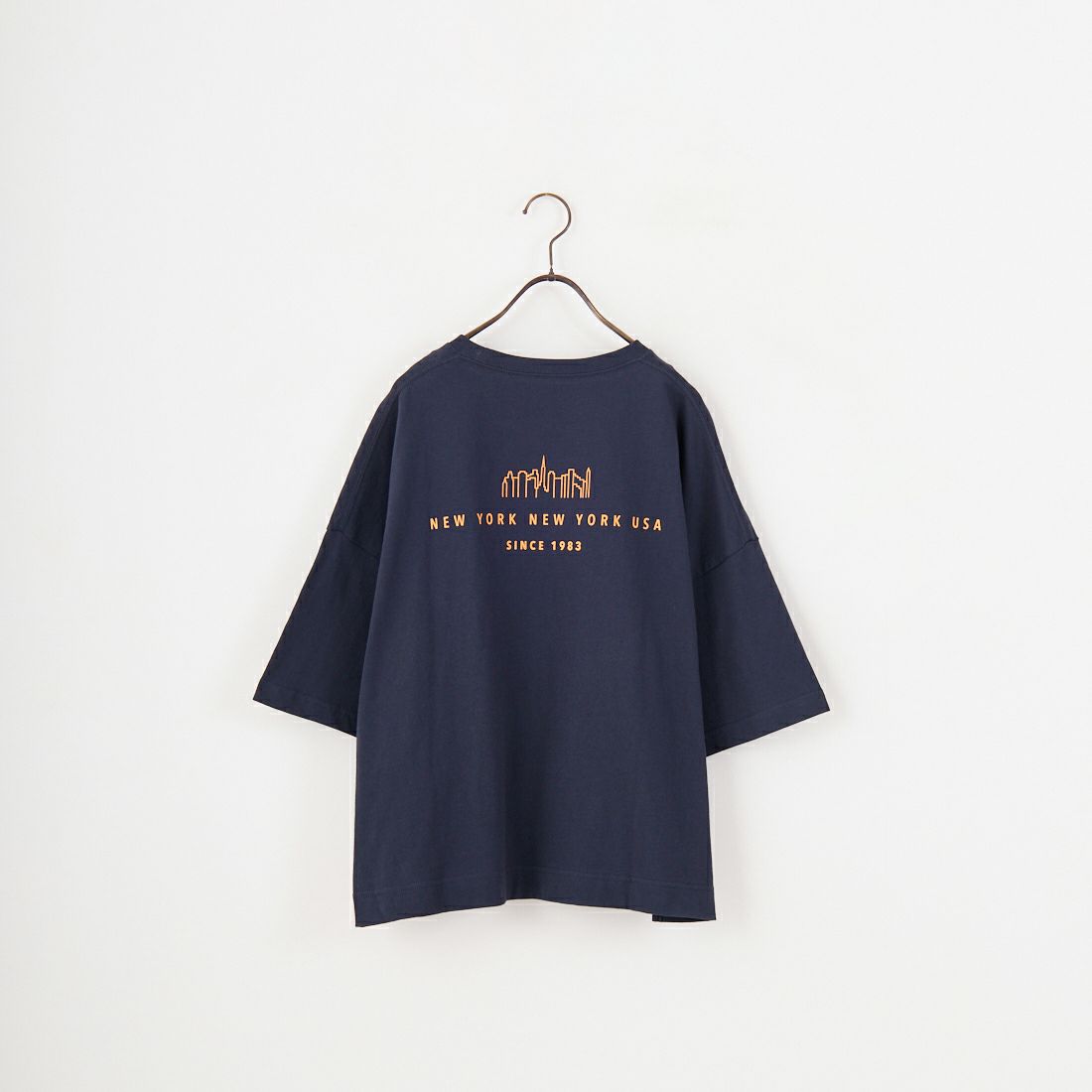 MANHATTAN PORTAGE [マンハッタンポーテージ] 別注 ショート丈 ロゴプリントTシャツ [25SSMP-INL015-JF] NAVY