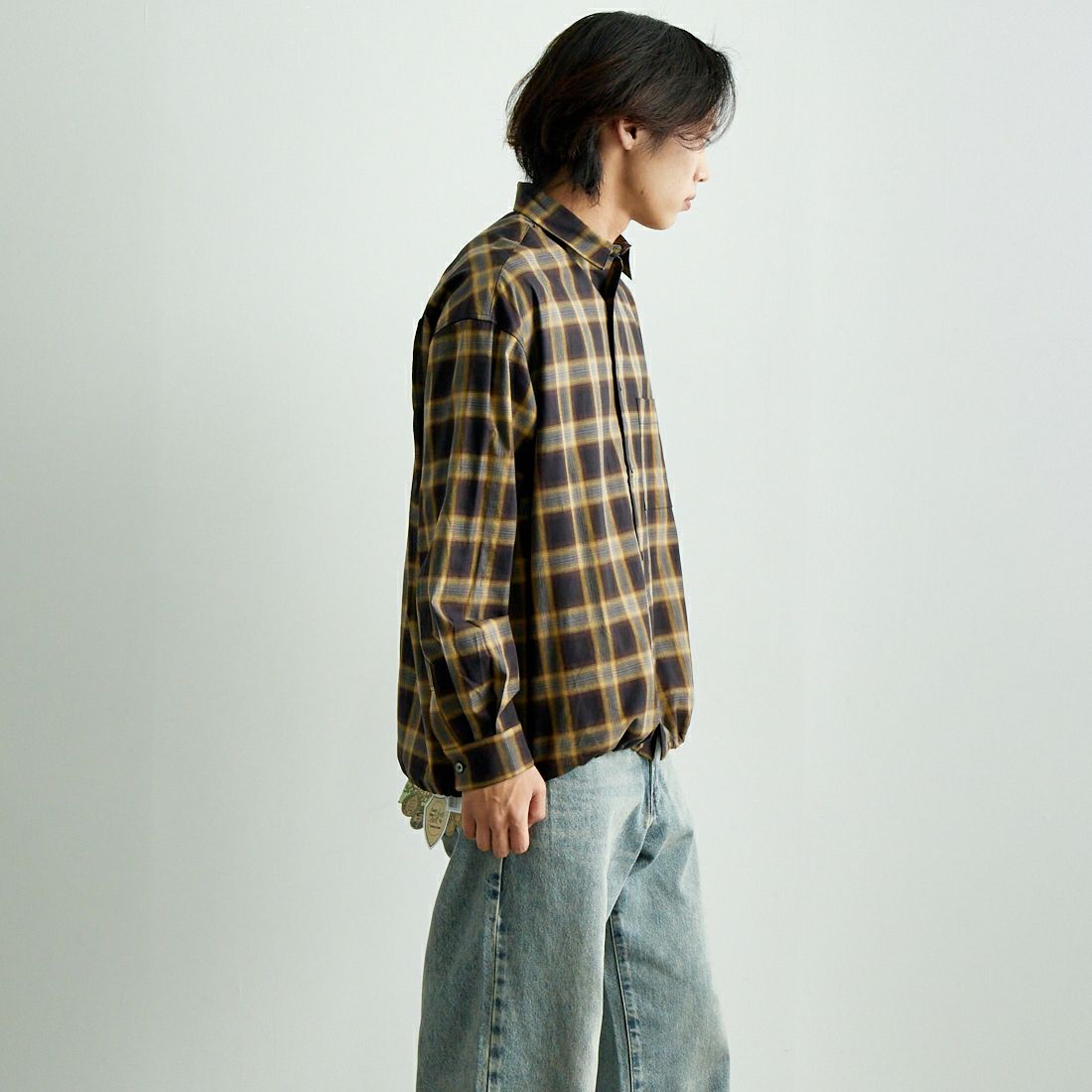 SLICK [スリック] オンブレチェックドローストリングシャツ [5155914] 700 BLACK&&モデル身長：179cm 着用サイズ：1&&