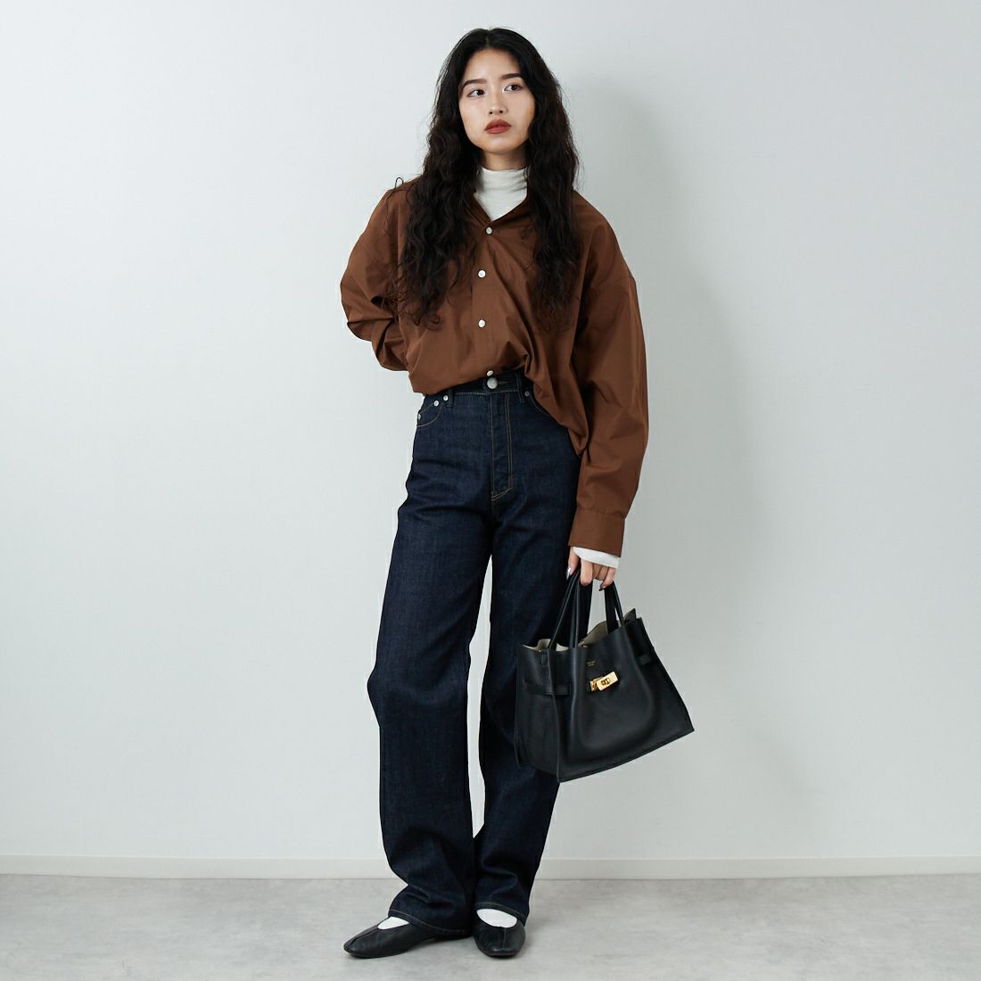 YANUK [ヤヌーク] ボーイズストレート LEA [57142230] OWI &&モデル身長：162cm 着用サイズ：24&&