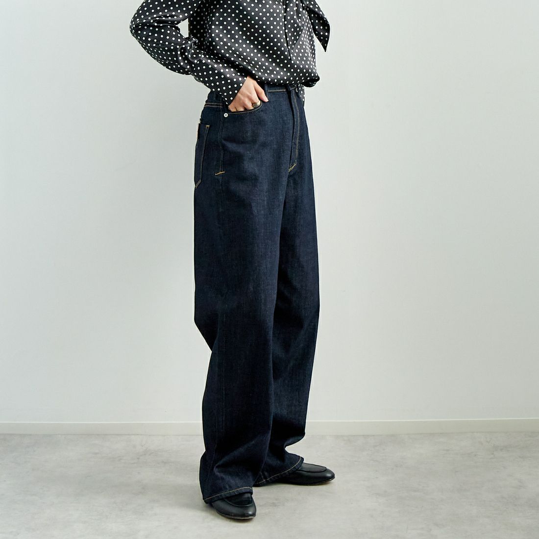 YANUK [ヤヌーク] ルーズストレート JOAN [57142220] OWI &&モデル身長：160cm 着用サイズ：24&&