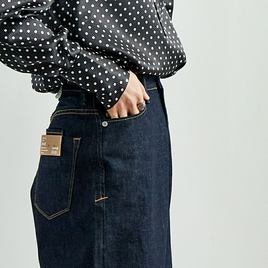 YANUK [ヤヌーク] ルーズストレート JOAN [57142220] OWI &&モデル身長：160cm 着用サイズ：24&&