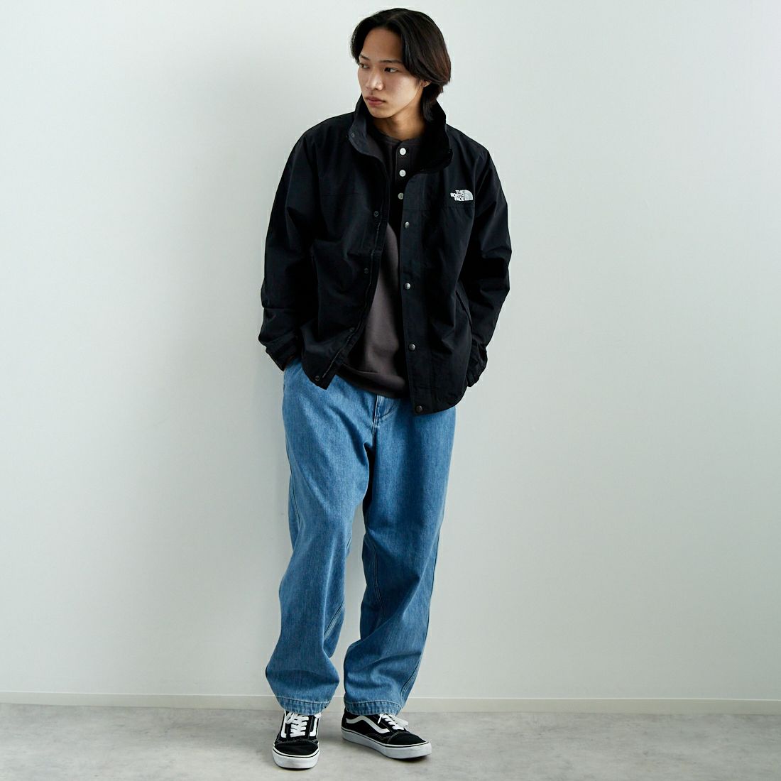 THE NORTH FACE PURPLE LABEL [ザ ノースフェイス パープルレーベル] デニムワイドテーパードフィールドパンツ [N25SC108] IB ID BLEA &&モデル身長：179cm 着用サイズ：32&&