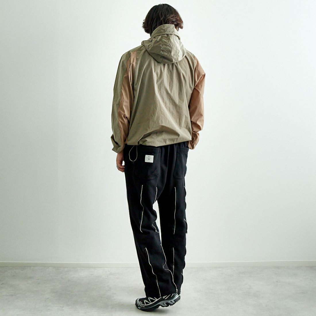 Name. [ネーム] ボンデージスウェットパンツ [NMPT-025] RED &&モデル身長：179cm 着用サイズ：1&&