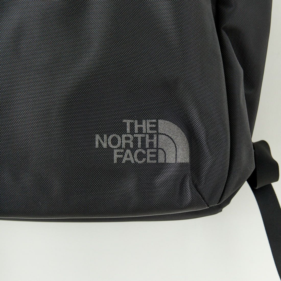 THE NORTH FACE [ザ ノースフェイス] シャトルデイパック [NM82329] K