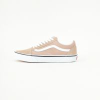 WARM TAUPE