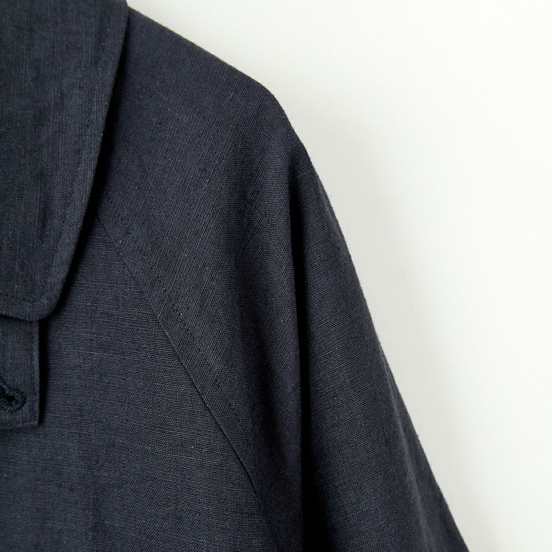 STILL BY HAND [スティルバイハンド] リネンコットンハーフコート [CO01251] NAVY