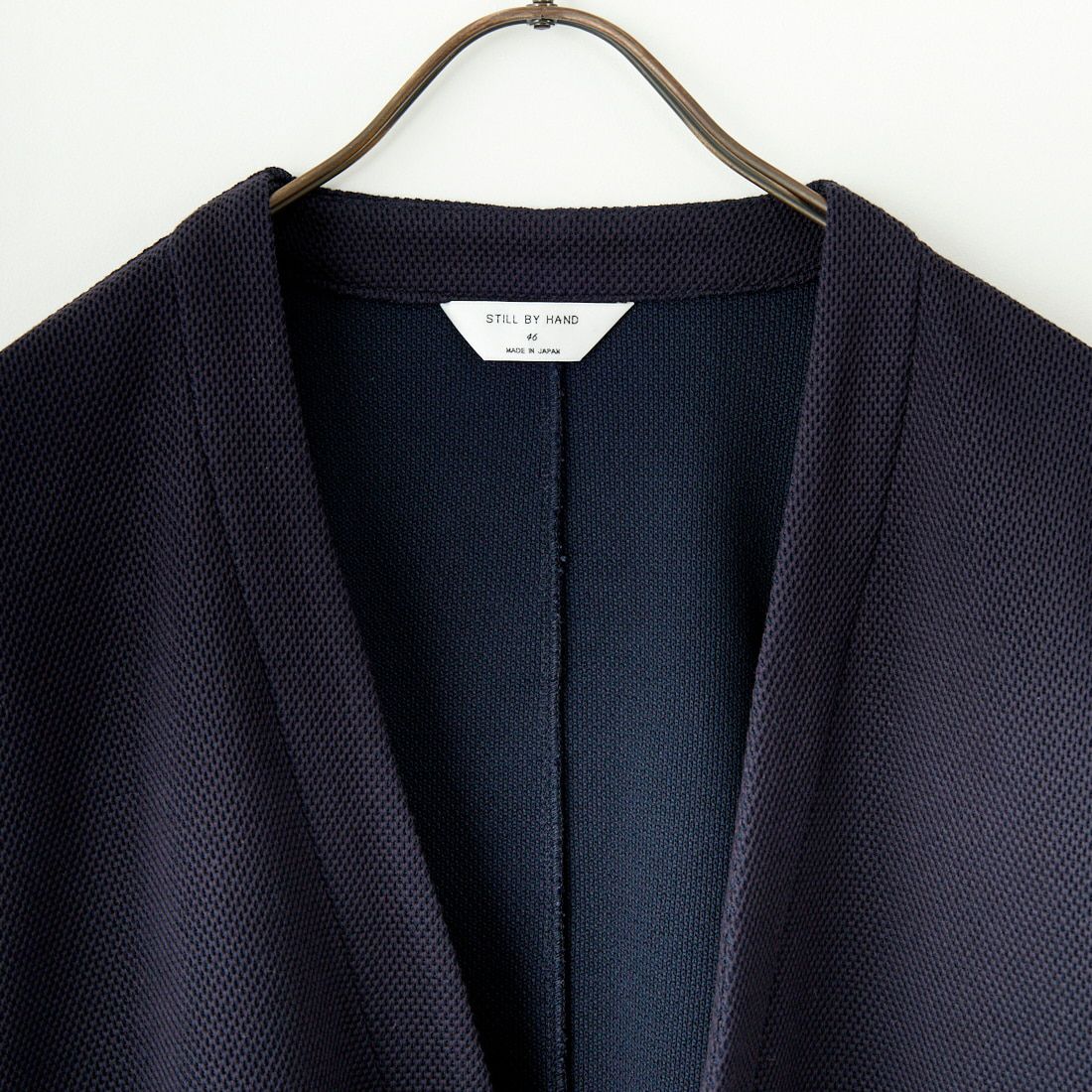 STILL BY HAND [スティルバイハンド] 鹿の子ボタンレスカーディガン [CS01251] NAVY