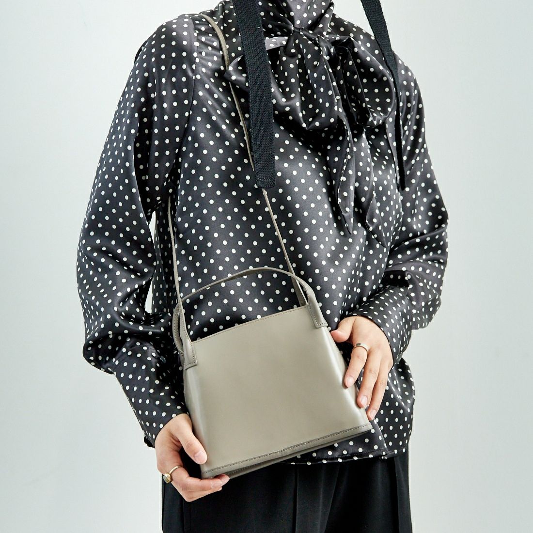 美品★PIENI / ピエニCICACUI SS CICACUI SS | PIENI(ピエニ) / バッグ ショルダーバッグ (メンズ