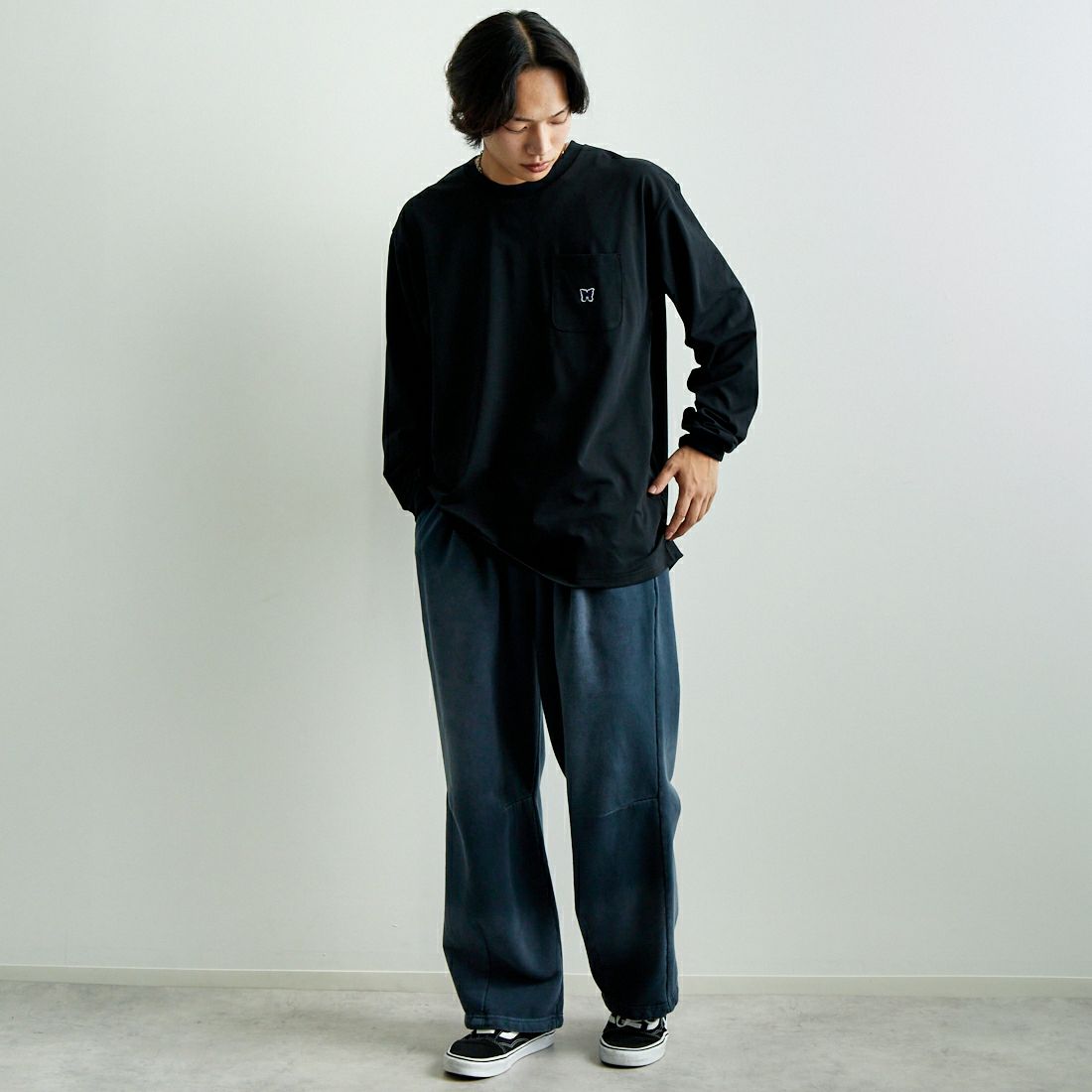 Needles [ニードルズ] ロングスリーブクルーネックTシャツ [QV361] C BLACK &&モデル身長：179cm 着用サイズ：L&&