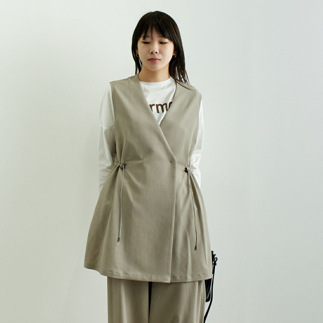 STELLA CIFFON [ステラシフォン] Worsfil ツイルジレ [ST3-25105A] 62 GRAIGE &&モデル身長：167cm 着用サイズ：36&&