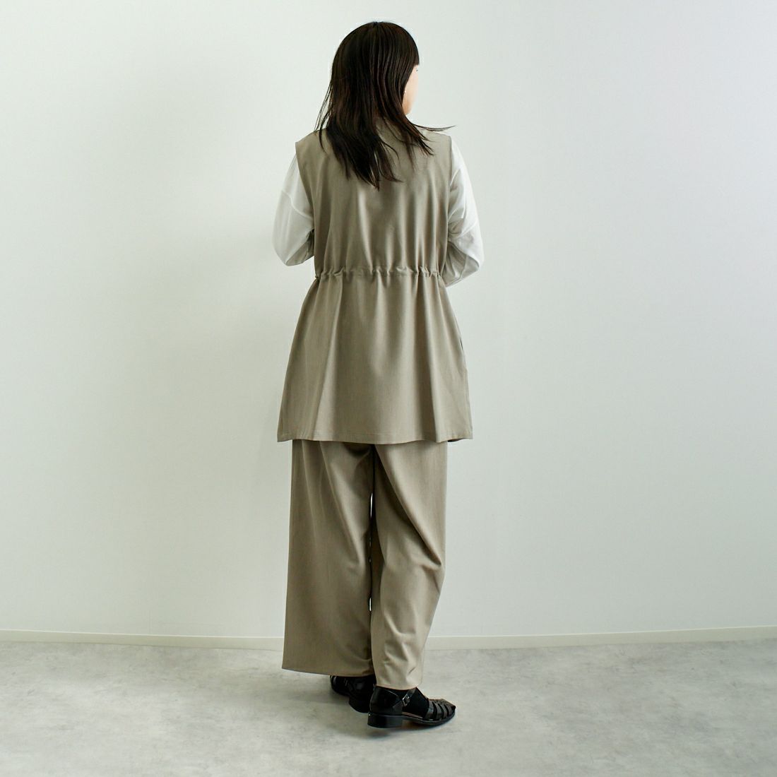 STELLA CIFFON [ステラシフォン] Worsfil ツイルジレ [ST3-25105A] 62 GRAIGE &&モデル身長：167cm 着用サイズ：36&&