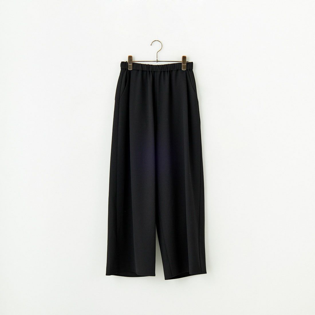 80 BLACK