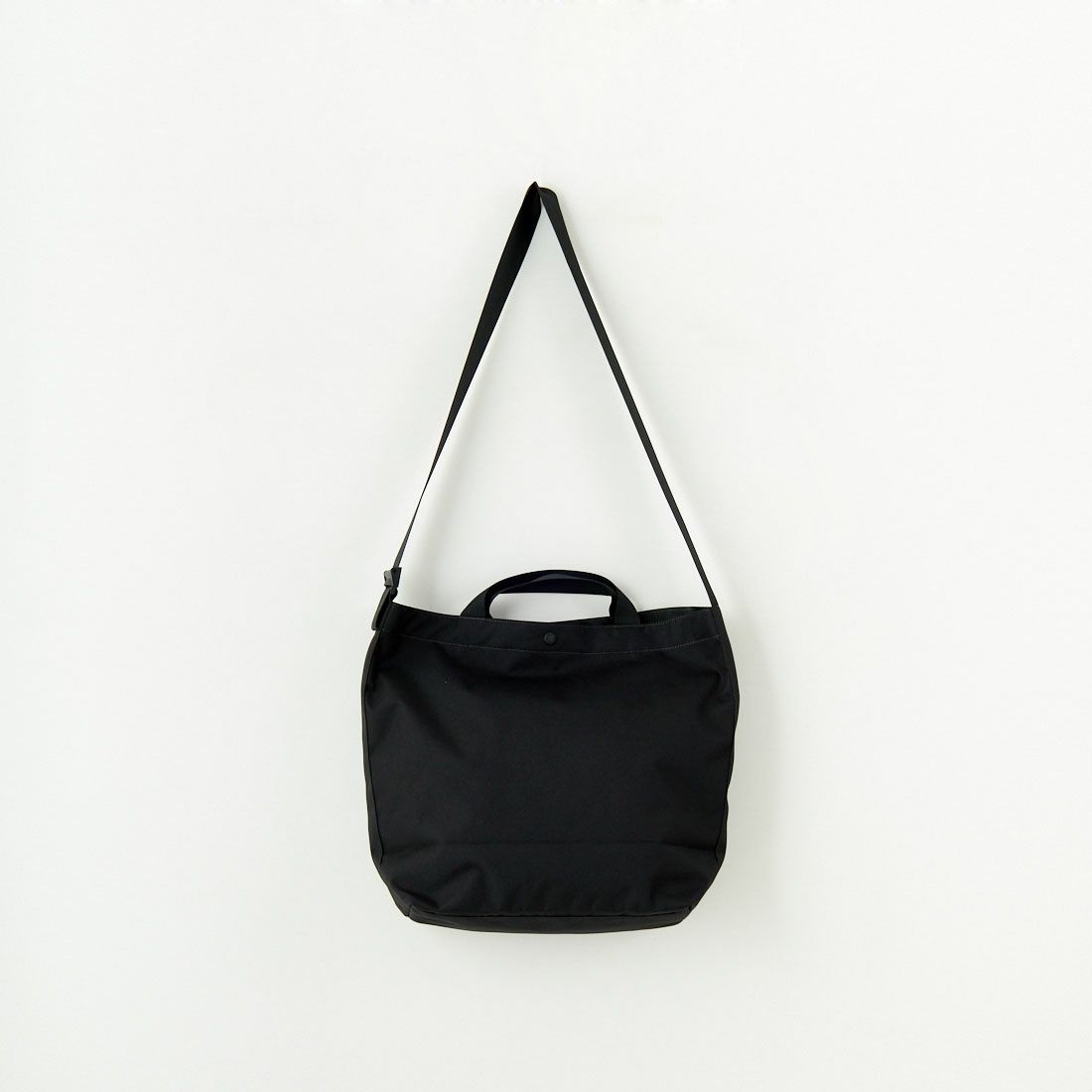 and wander [アンドワンダー] リサイクルオックストートバッグ [5745985232] BLACK