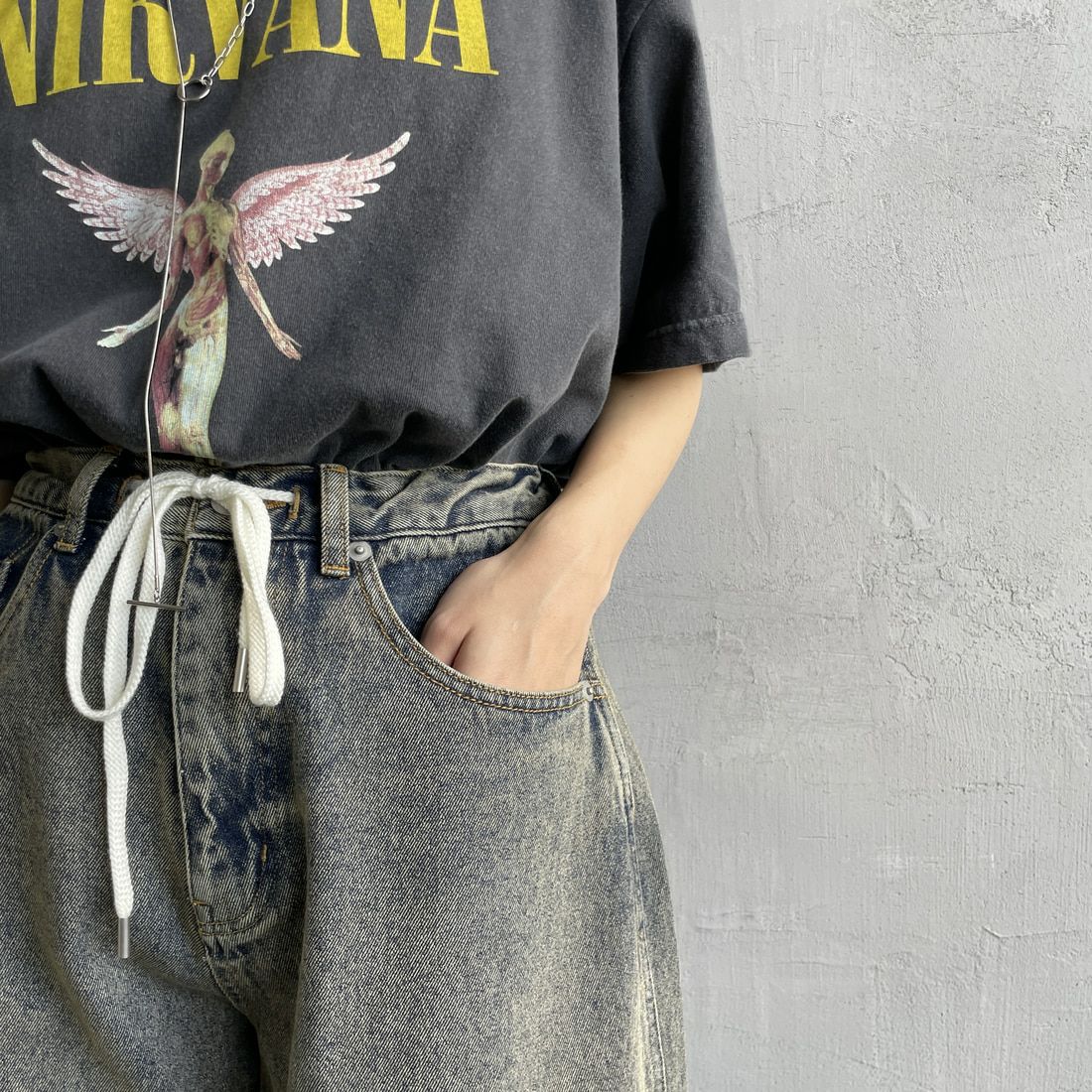 Noir Fabrik [ヌワールファブリック] カーブイージーデニムパンツ [NF-251-008] T.ACID BLU &&モデル身長：158cm 着用サイズ：M&&