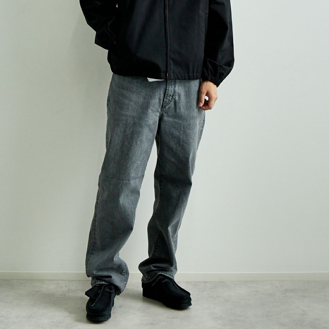 YANUK [ヤヌーク] ワイドストレート Roomy [57251014] WGR &&モデル身長：179cm 着用サイズ：L&&