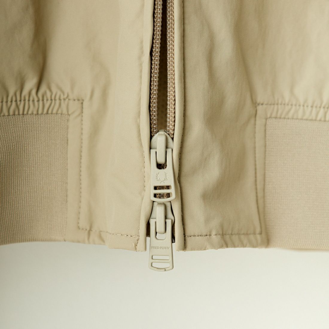 FRED PERRY [フレッドペリー] フード付き ナイロンブレンサムジャケット [J9040] U54 WARM G