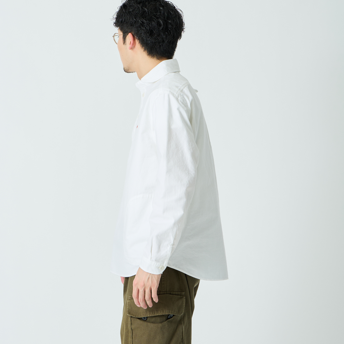 DANTON [ダントン] オックスフォード ラウンドカラーシャツ [DT-B0282SOX] WHITE &&モデル身長：168cm 着用サイズ：38&&