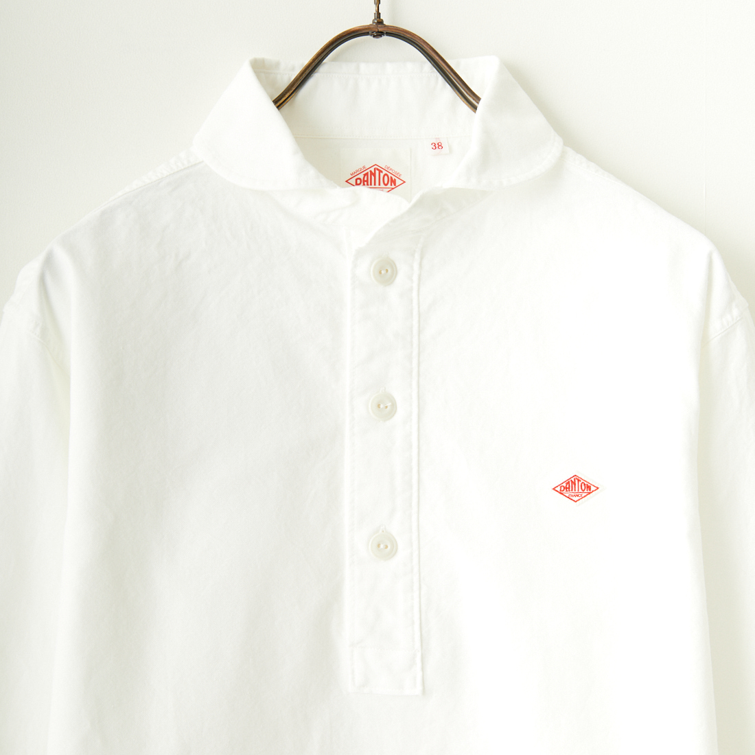 DANTON [ダントン] オックスフォード ラウンドカラーシャツ [DT-B0282SOX] OYSTER &&モデル身長：168cm 着用サイズ：40&&