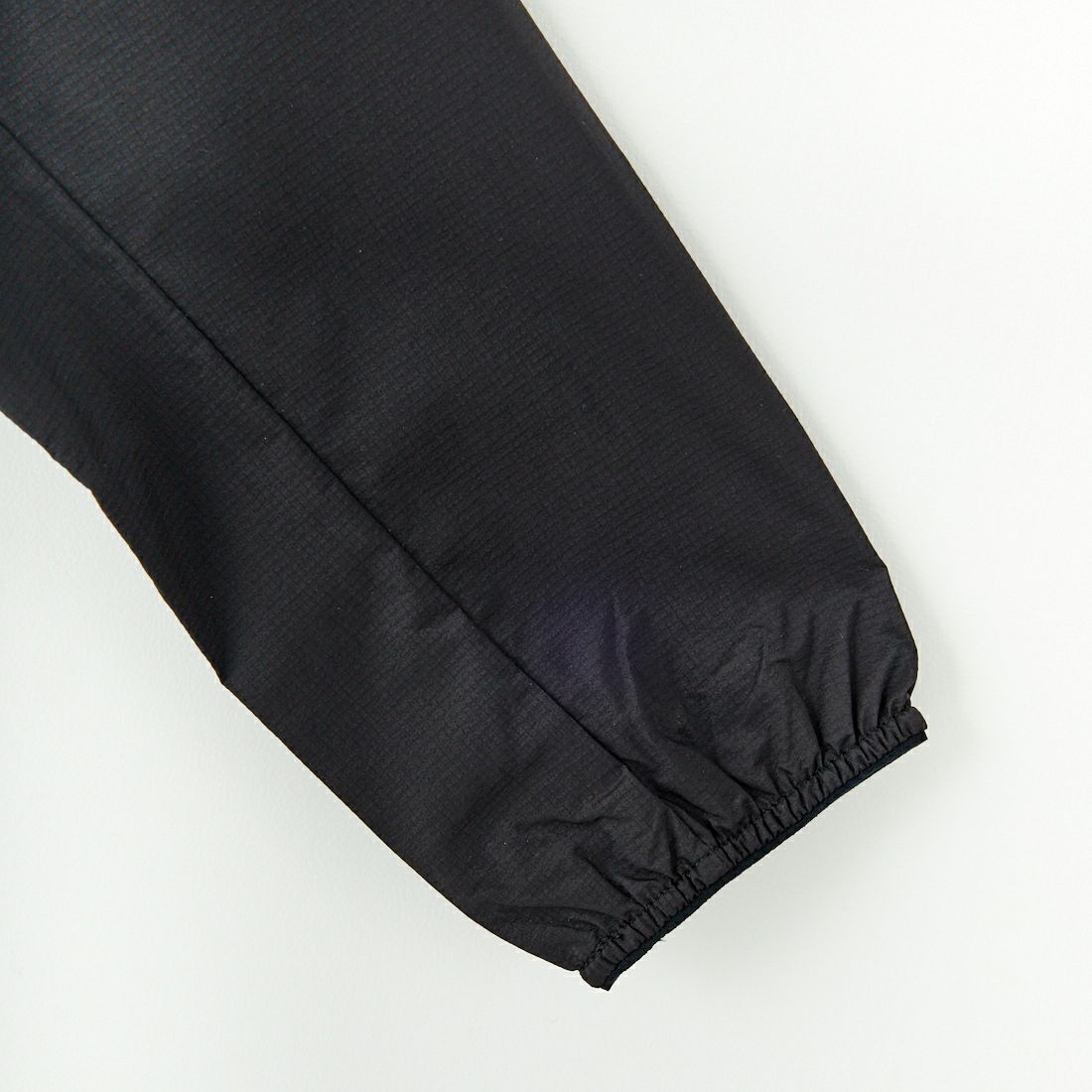 THE NORTH FACE [ザ ノースフェイス] スワローテイルベントフーディ [NPW22280] KTHE NORTH FACE [ザ ノースフェイス] スワローテイルベントフーディ [NPW22280] K