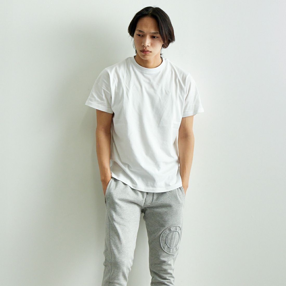 SN10 WHITE&&モデル身長：179cm 着用サイズ：L&&